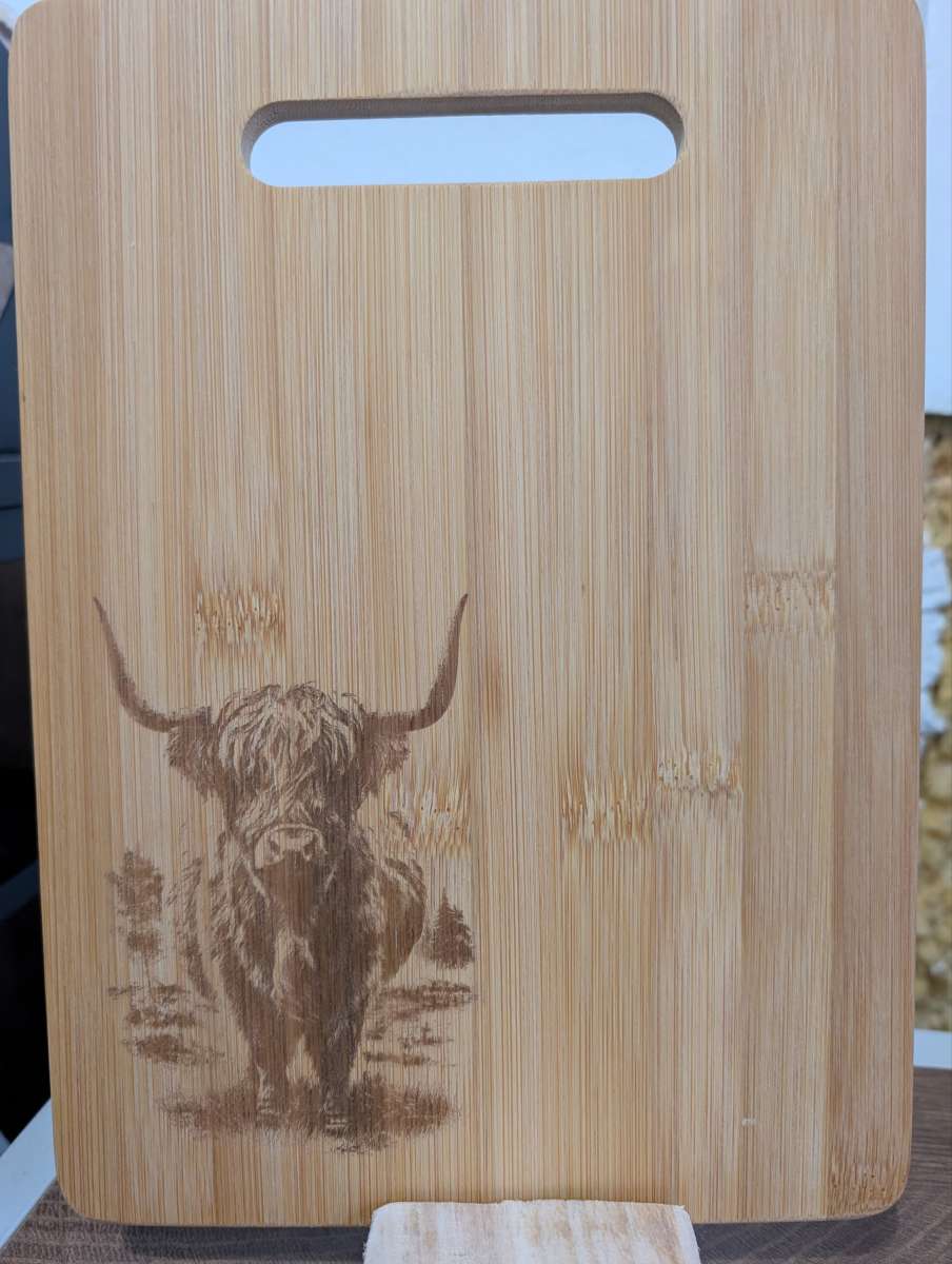 Laser-Engraved Bamboo Chopping & Serving Board – Countryside Wildlife Collection - Image 2